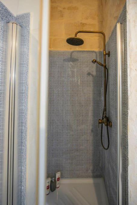 Chic, Stylish & Spacious Flat In Central Valletta Exterior photo